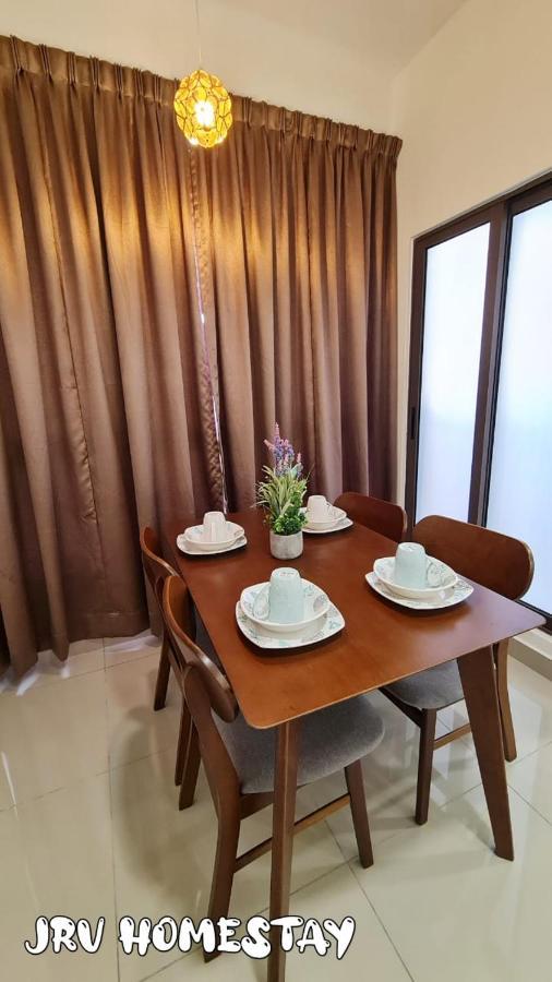Jrv Hotelstyle Homestay Melaka ภายนอก รูปภาพ