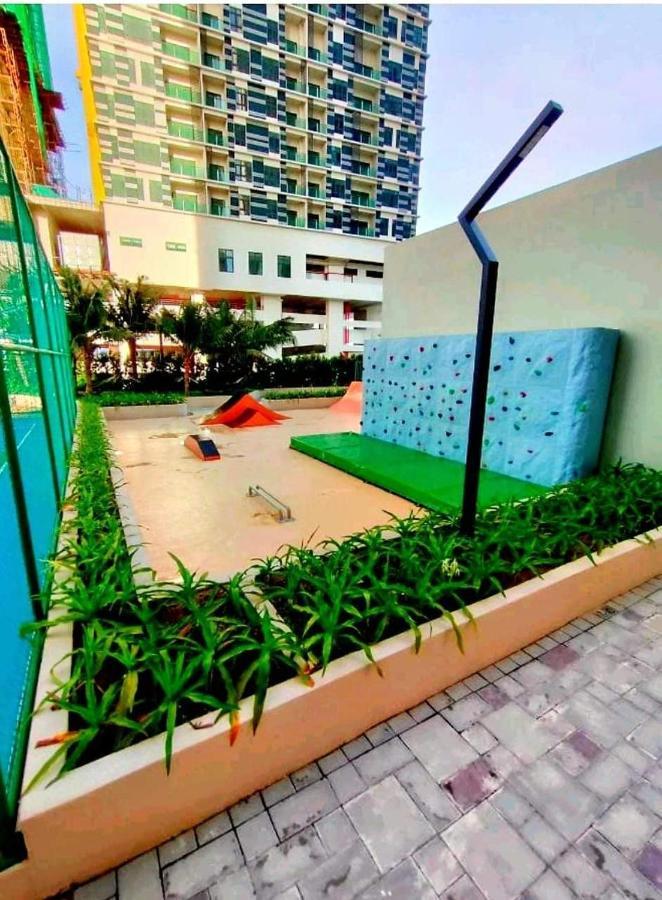 Jrv Hotelstyle Homestay Melaka ภายนอก รูปภาพ