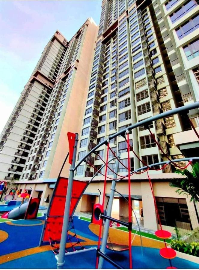 Jrv Hotelstyle Homestay Melaka ภายนอก รูปภาพ